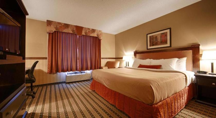 Best Western Diamond Inn Three Hills Exterior foto